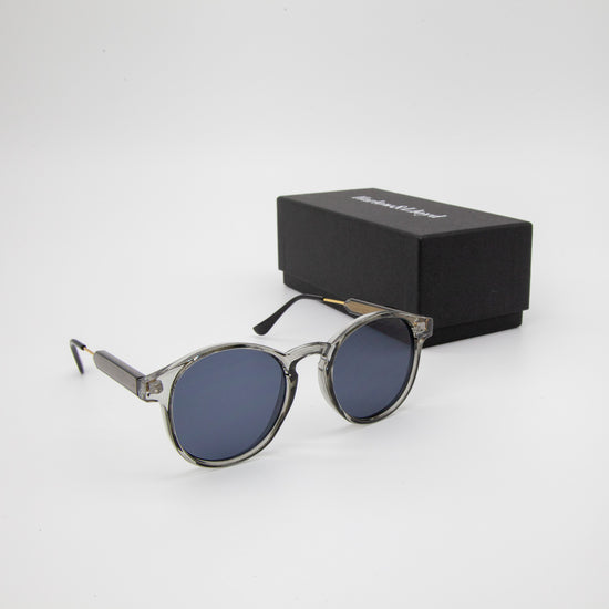 Noah Round Frame Sunglasses in Grey