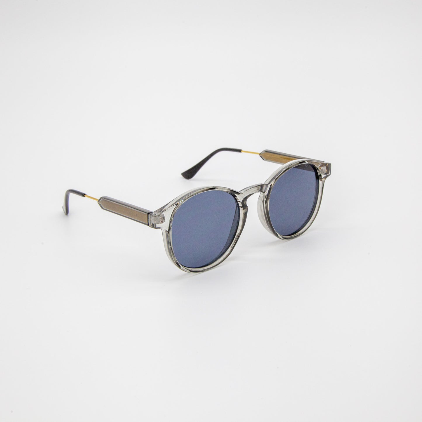 Noah Round Frame Sunglasses in Grey