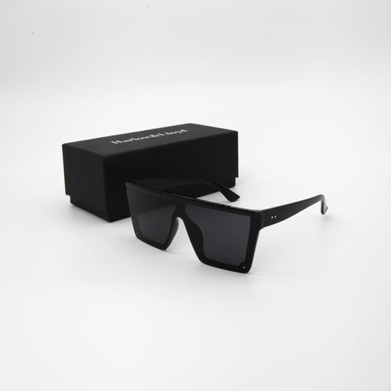 Parker Sunglasses in Black